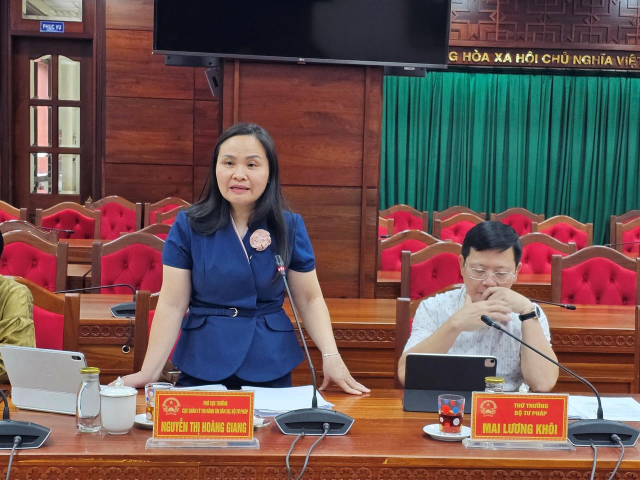 Bà Nguyễn Thị Hoàng Giang – Phó Cục trưởng Cục Quản lý THADS phát biểu tại buổi làm việc