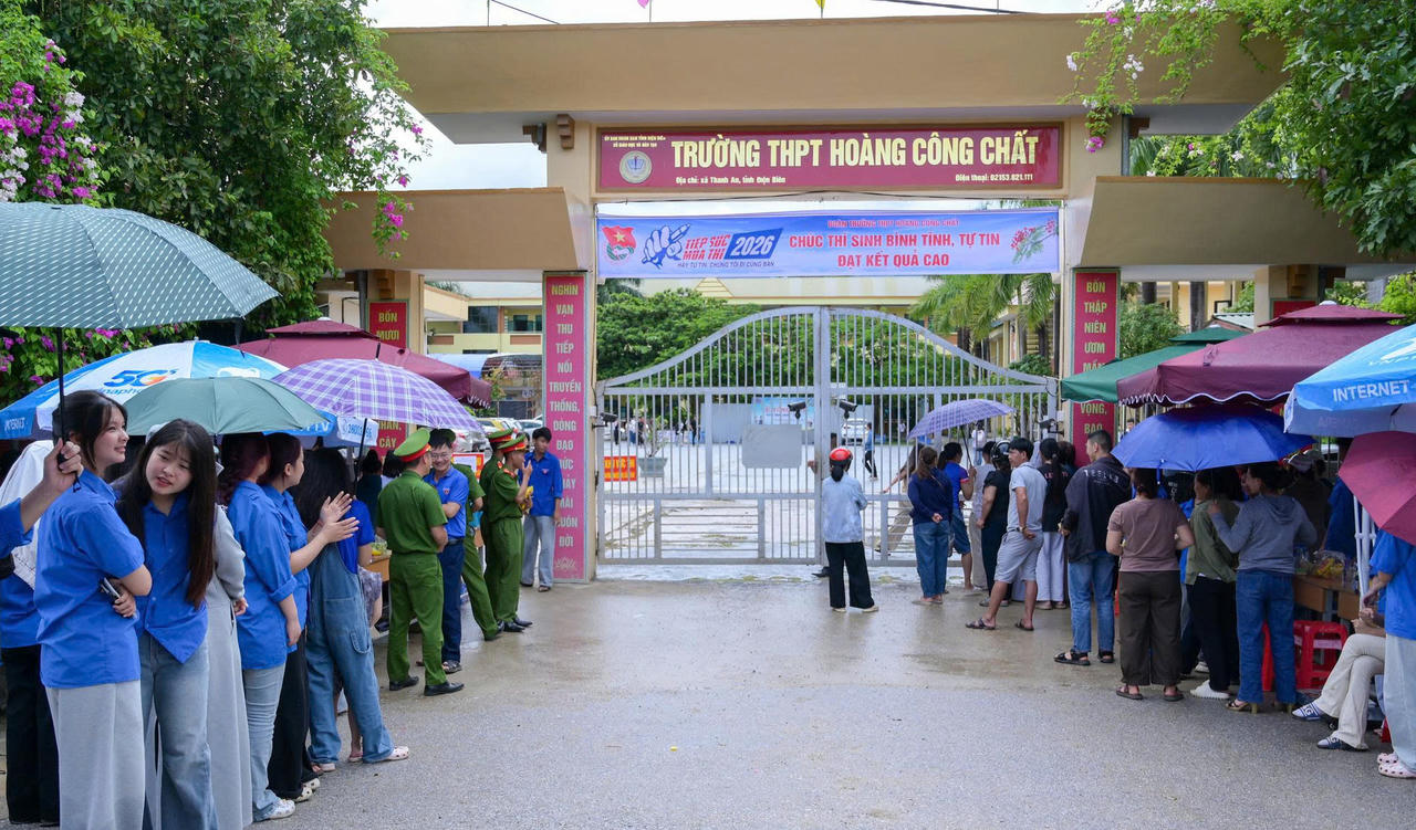 Kỳ thi tốt nghiệp THPT 2026 tại tỉnh Điện Biên diễn ra an toàn, nghiêm túc (Ảnh: CTV).