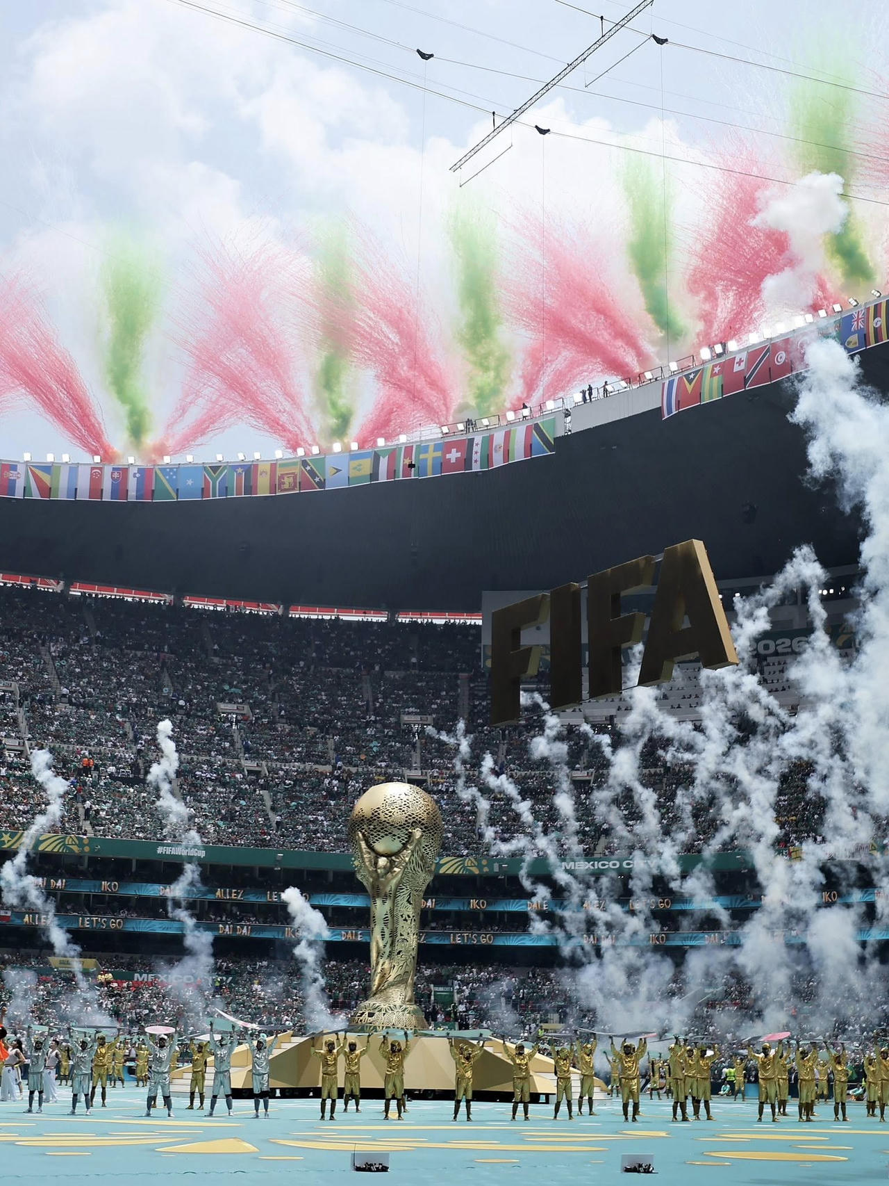 Một lễ khai mạc World Cup nhiều màu sắc và rộn ràng với âm nhạc (Ảnh FIFA)