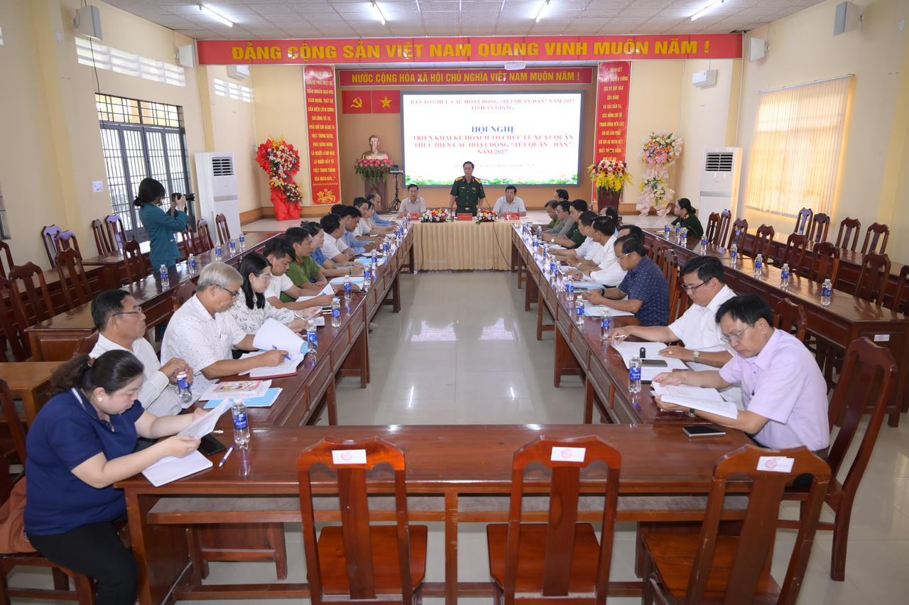 Quang cảnh hội nghị.