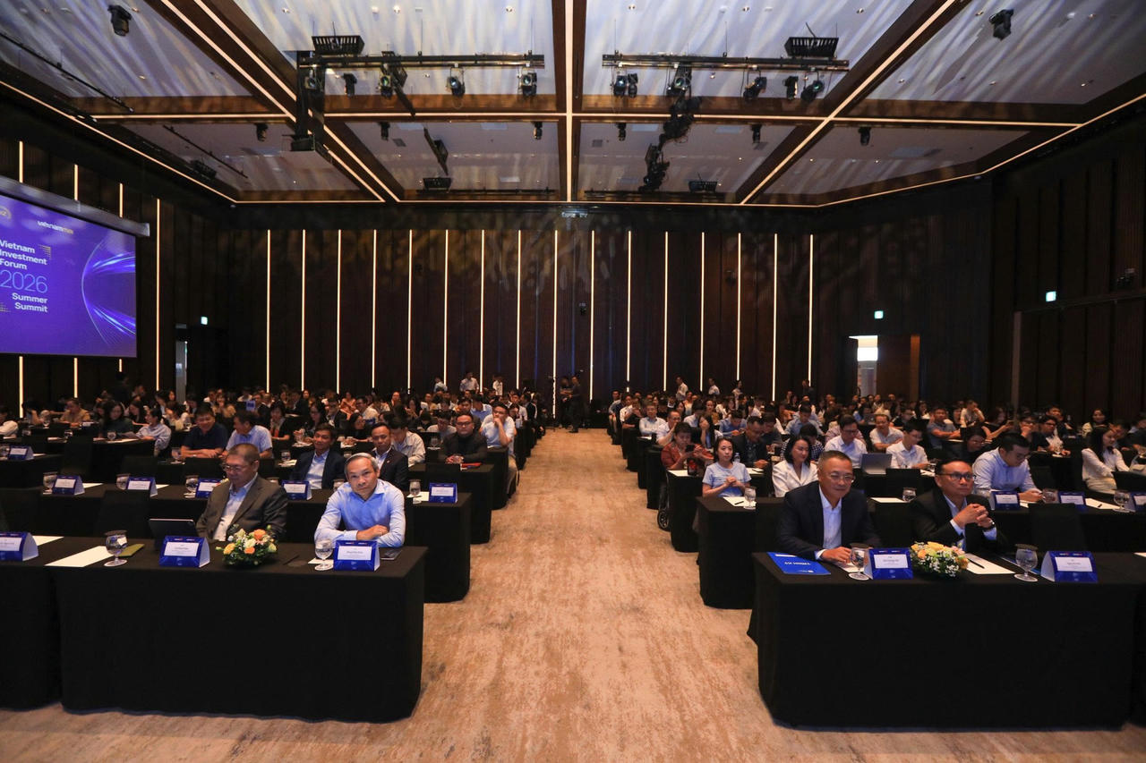 Diễn đàn Vietnam Investment Forum 2026 - Summer Summit thu hút nhiều chuyên gia kinh tế - tài chính tham dự