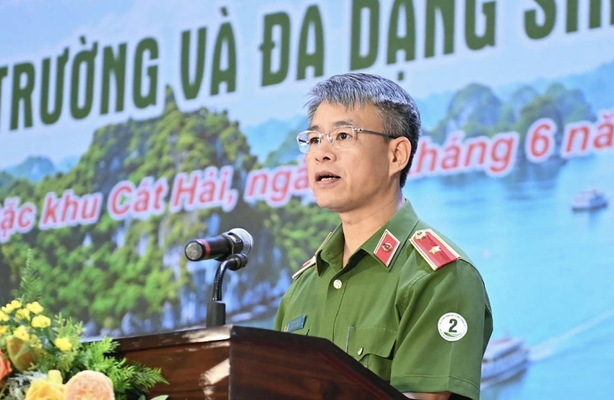 Không để biển đảo trả giá vì phát triển nóng