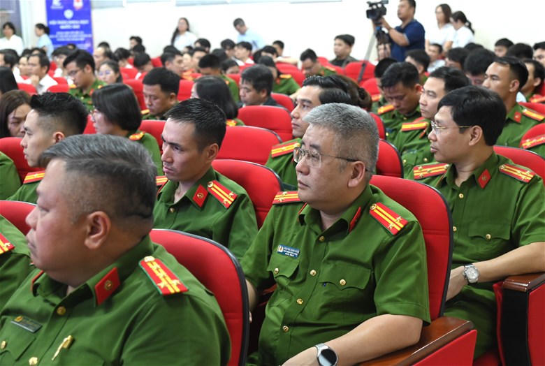 Đẩy mạnh nghiên cứu và ứng dụng khoa học dữ liệu gắn với bảo đảm an ninh thông tin trong kỷ nguyên số