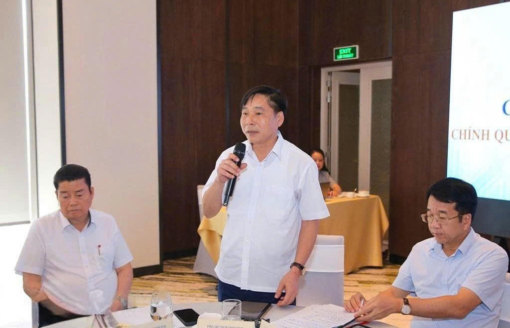 Phó Chủ tịch UBND tỉnh Nguyễn Anh Chức phát biểu tại chương trình.