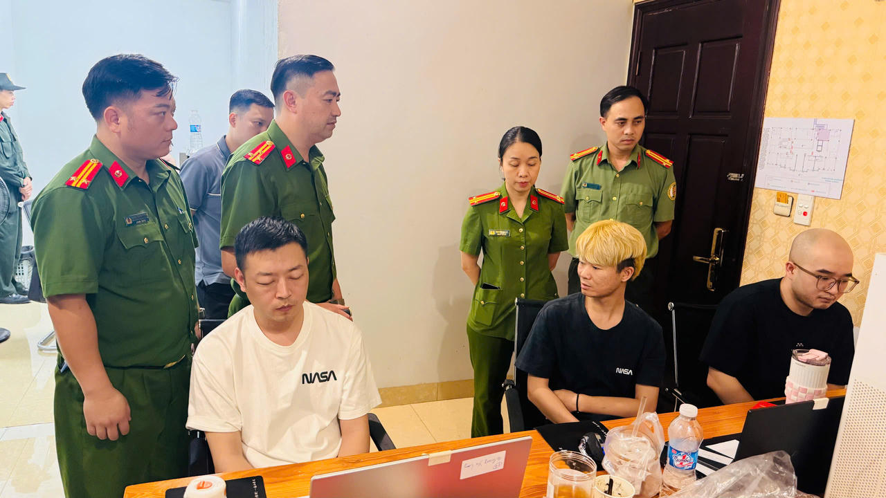 Kết quả khai thác dữ liệu điện tử cho thấy nhóm này đã thu thập thông tin của khoảng 25.000 công dân Trung Quốc trong thời gian hoạt động tại Campuchia nhằm phục vụ việc thực hiện hành vi lừa đảo chiếm đoạt tài sản.