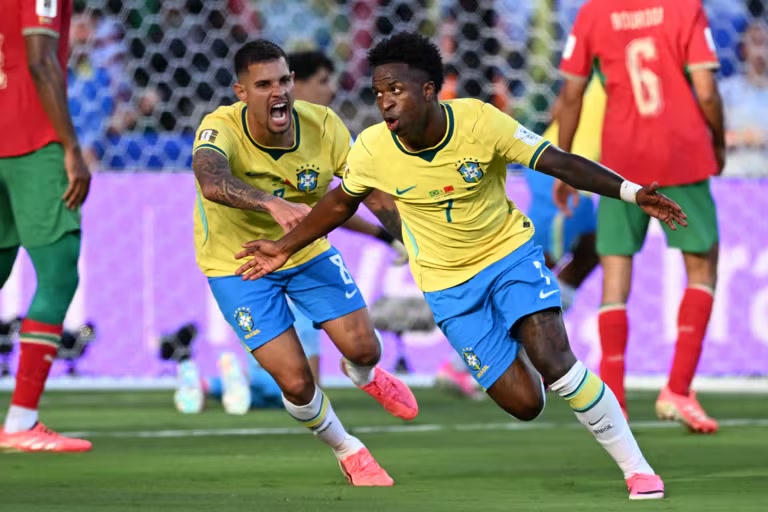 Vinicius Junior mang về 1 điểm cho Brazil trong trận gặp Ma-rốc (Ảnh FIFA)