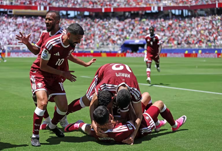 Qatar có trận hòa trước Thụy Sĩ vào rạng sáng 14/6 (Ảnh FIFA)