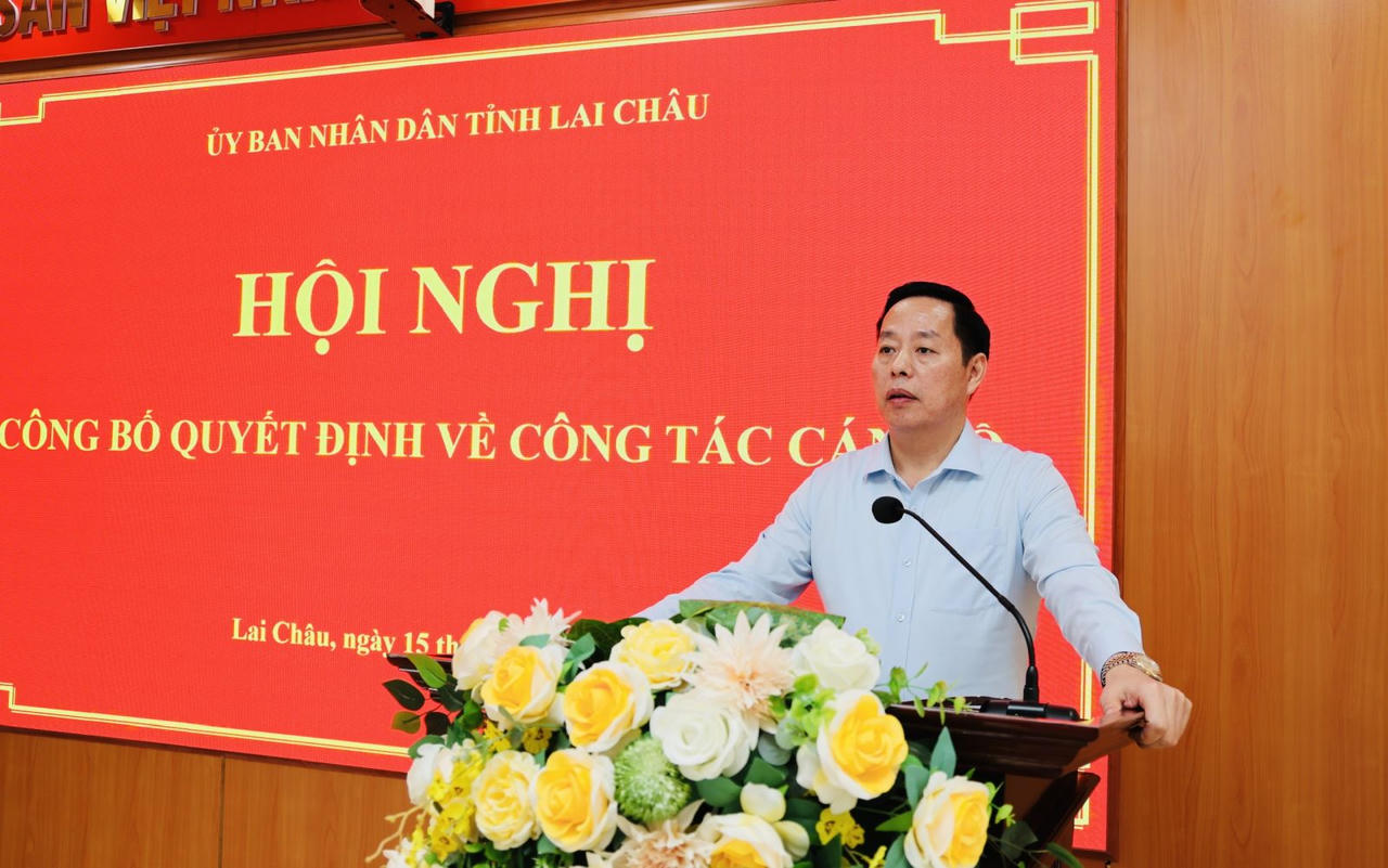 Ông Hà Quang Trung - Chủ tịch UBND tỉnh Lai Châu phát biểu tại hội nghị. Ảnh: Đinh Lan.