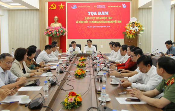 Tọa đàm Báo Việt Nam Độc lập trong dòng chảy 101 năm Báo chí cách mạng Việt Nam
