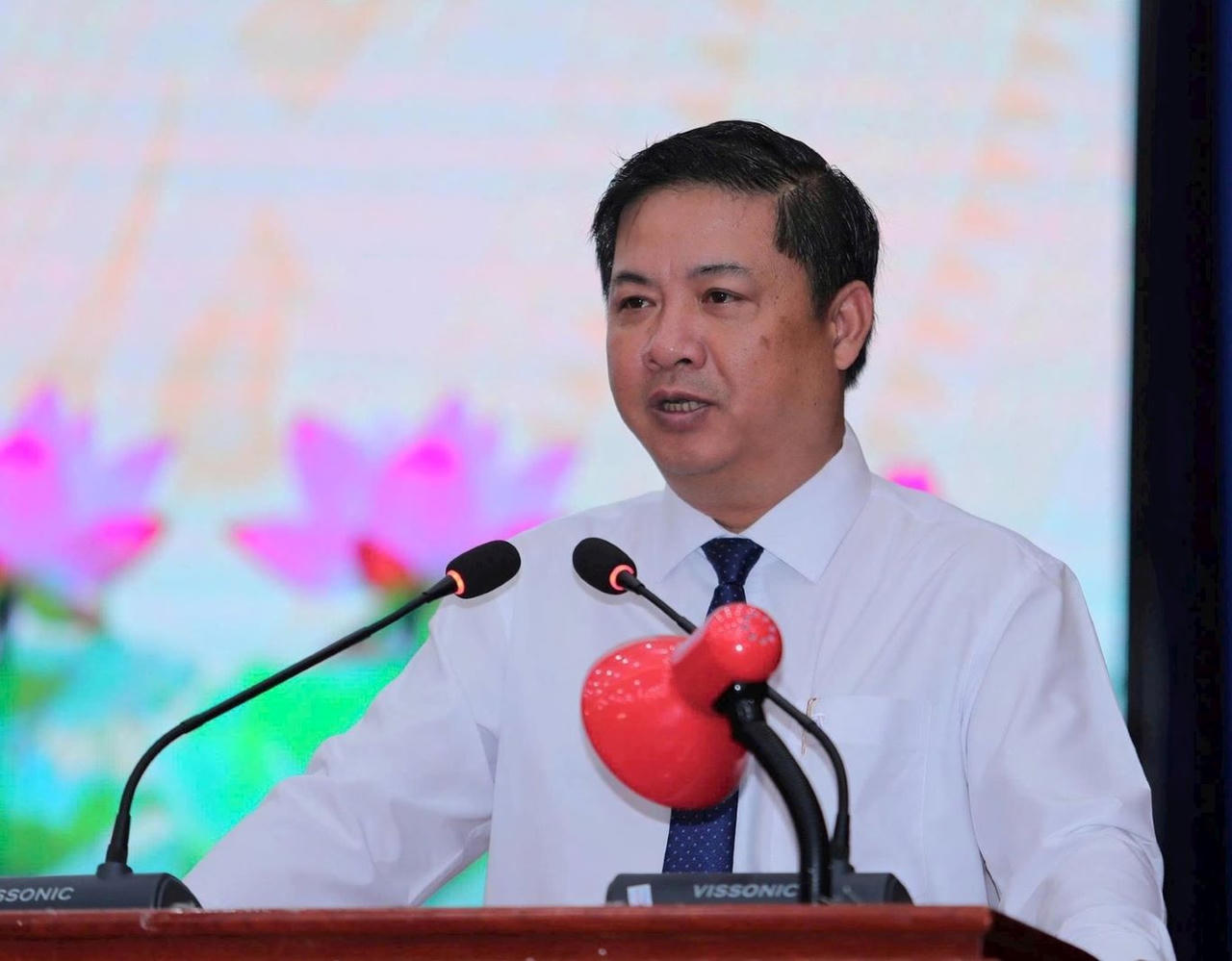 Bí thư Tỉnh ủy Đắk Lắk Lương Nguyễn Minh Triết phát biểu tại Hội nghị