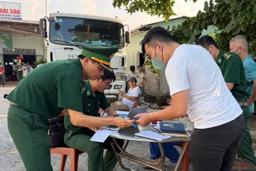  Xử phạt 162,5 triệu đồng, tịch thu hàng chục nghìn lít dầu DO vi phạm