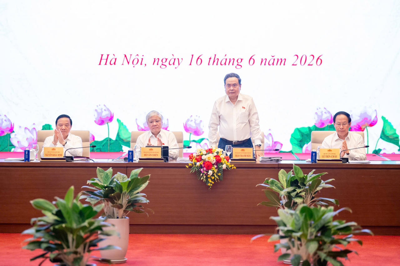 Hội nghị triển khai thực hiện Định hướng lập pháp nhiệm kỳ Quốc hội khóa XVI