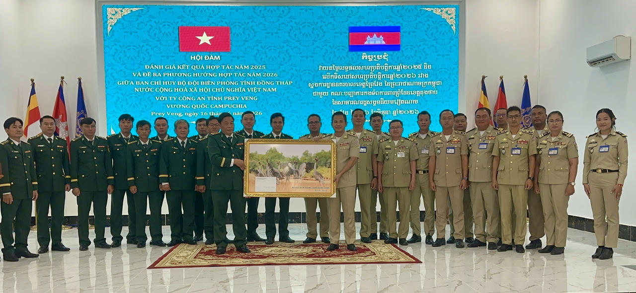 BĐBP Đồng Tháp và Ty Công an tỉnh Prey Veng (Campuchia) ký kết thỏa thuận hợp tác năm 2026