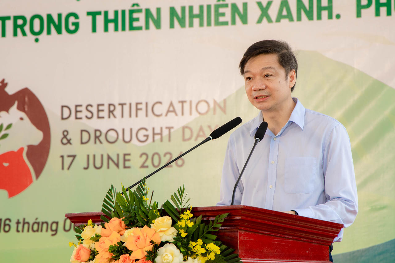 Ông Trần Quang Bảo, Cục trưởng Cục Lâm nghiệp và Kiểm lâm (Bộ Nông nghiệp và Môi trường) phát biểu tại buổi lễ. Ảnh: C.P. Việt Nam