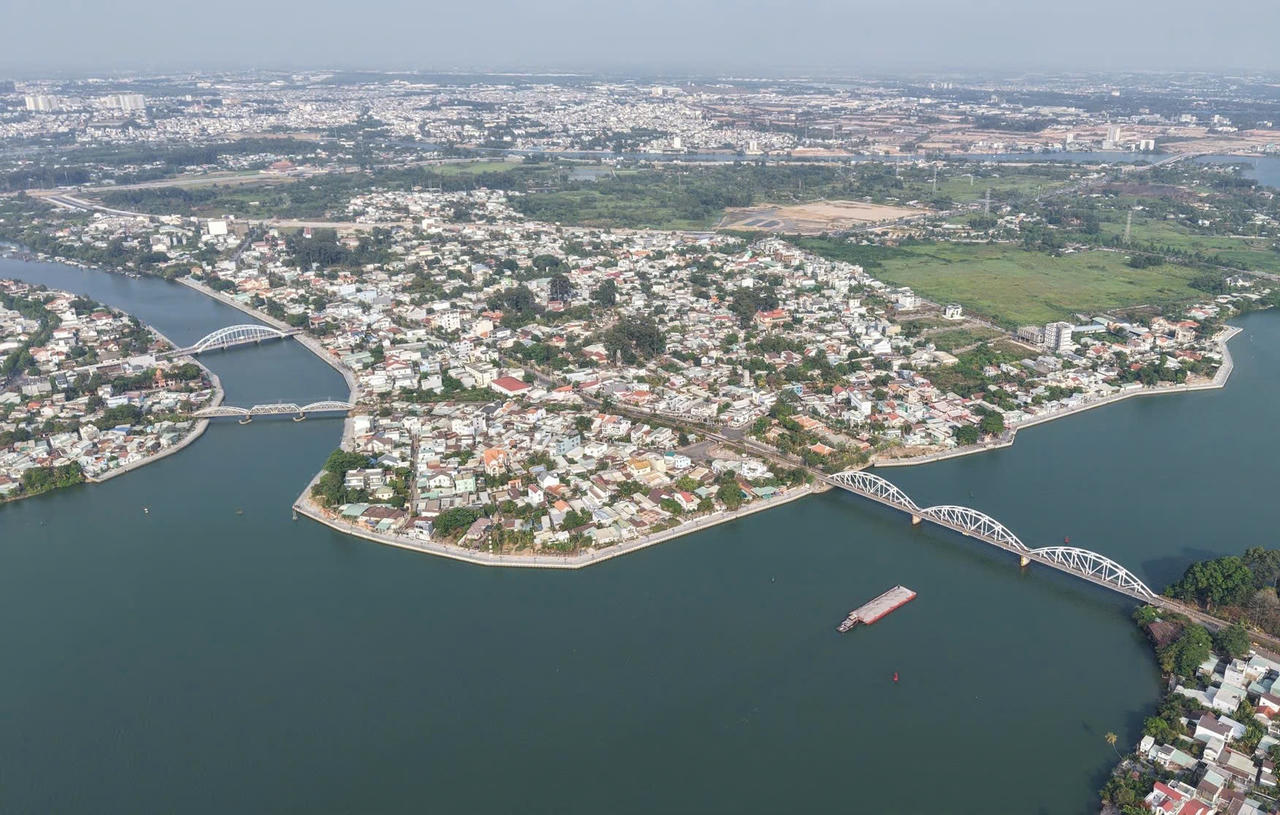 TP Đồng Nai triển khai kế hoạch chống ngập giai đoạn 2026 - 2030, tập trung nâng cấp hạ tầng thoát nước và thích ứng với mưa lớn cực đoan.