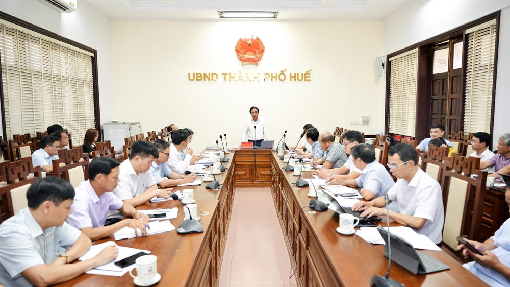 Chủ tịch UBND TP Huế yêu cầu phản hồi kiến nghị doanh nghiệp trong 48 giờ