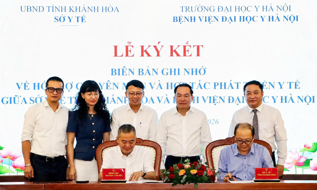 Sở Y tế Khánh Hòa và Bệnh viện Đại học Y Hà Nội hợp tác nâng cao chất lượng y tế