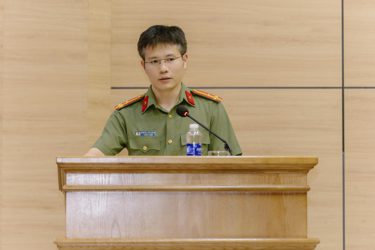 Trung tá Nguyễn Tiến Cường&nbsp; đã phác họa bức tranh toàn cảnh về tình hình thông tin sai lệch trên không gian mạng hiện nay.