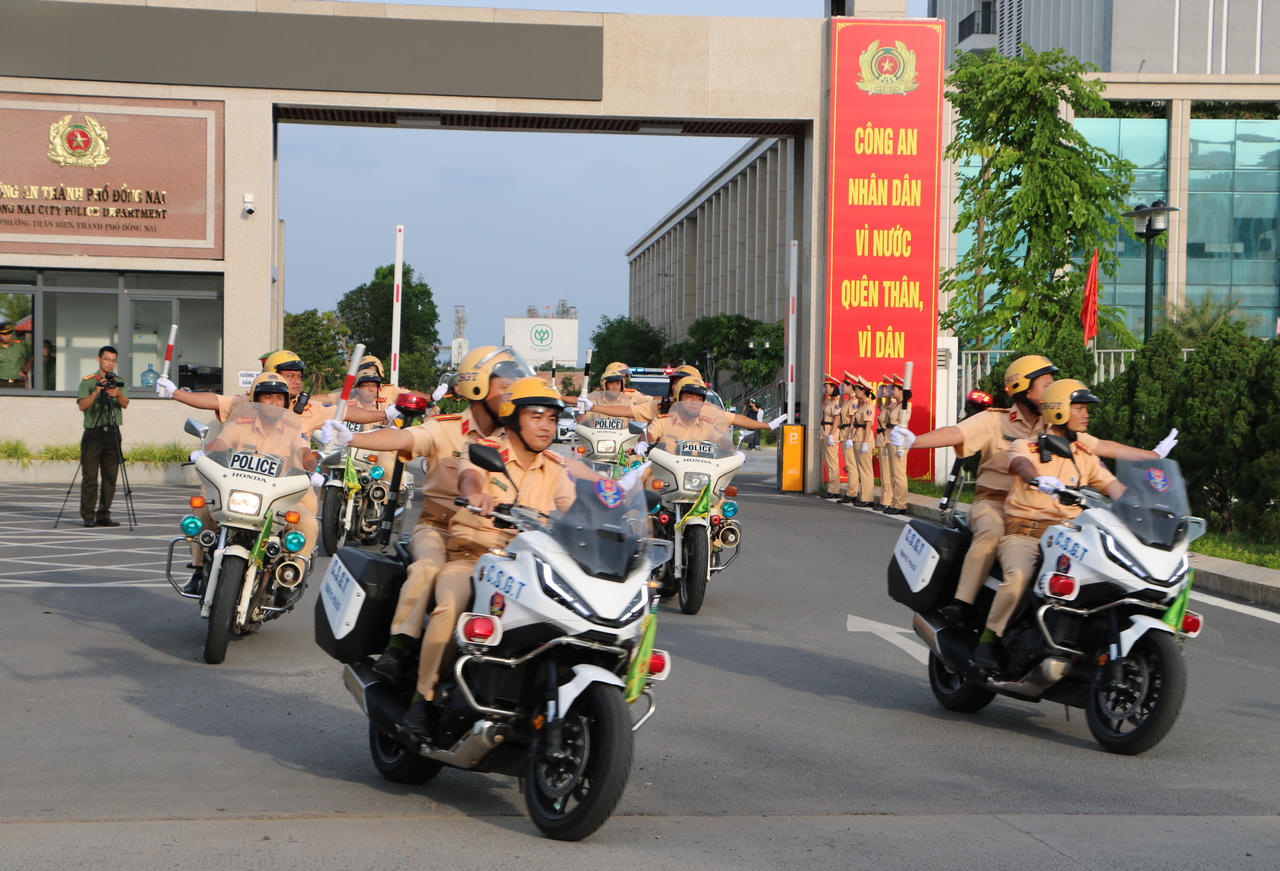 Công an TP Đồng Nai ra quân xử lý thanh thiếu niên vi phạm giao thông
