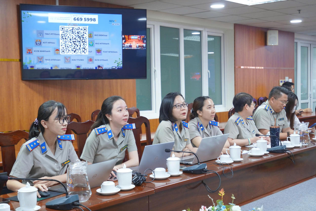Thi hành án dân sự Thành phố Hồ Chí Minh: Hơn 1.000 công chức, người lao động đồng loạt thi tìm hiểu Luật Thi hành án dân sự năm 2025