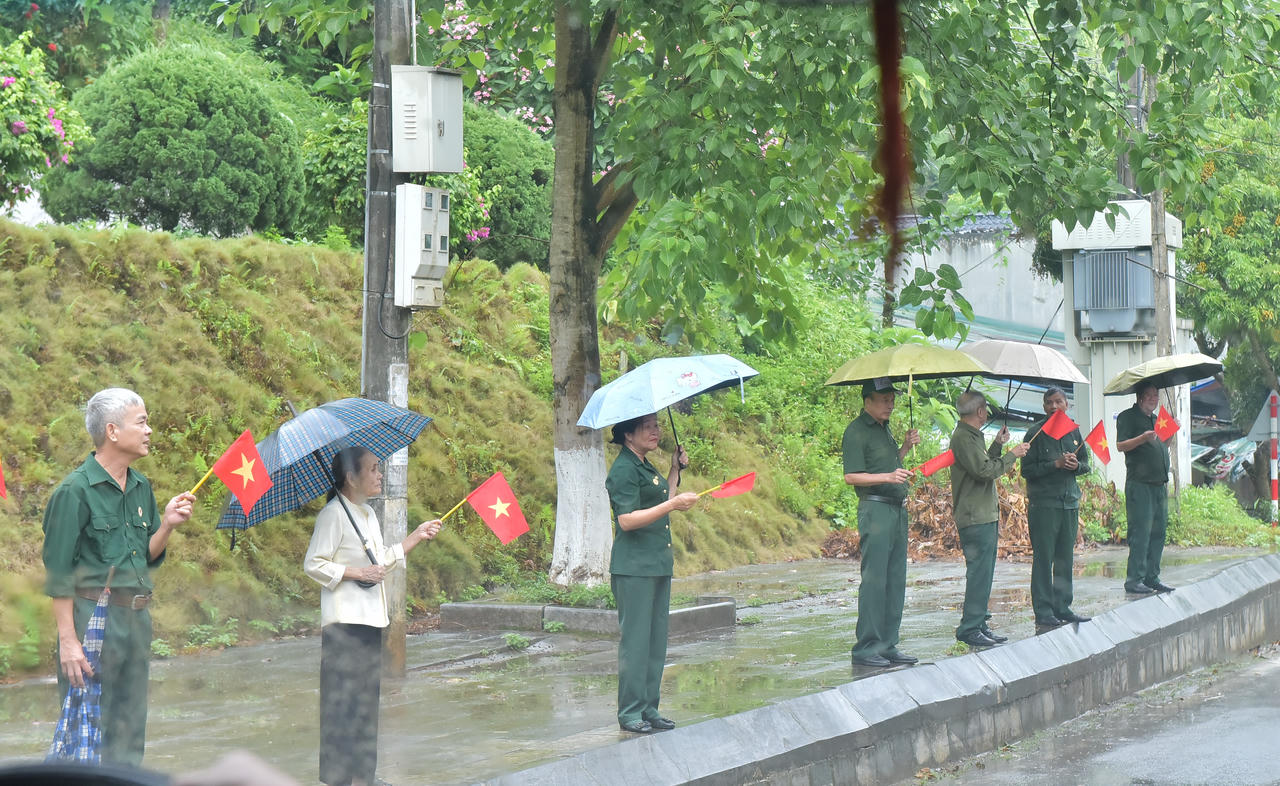 Lào Cai truy điệu, an táng 9 hài cốt liệt sĩ hy sinh trong chiến tranh bảo vệ biên giới phía Bắc