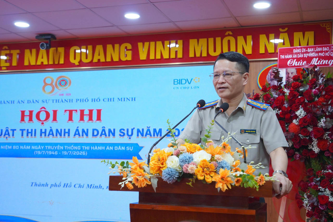 Đồng chí Nguyễn Văn Hòa, Trưởng Thi hành án dân sự Thành phố Hồ Chí Minh phát biểu