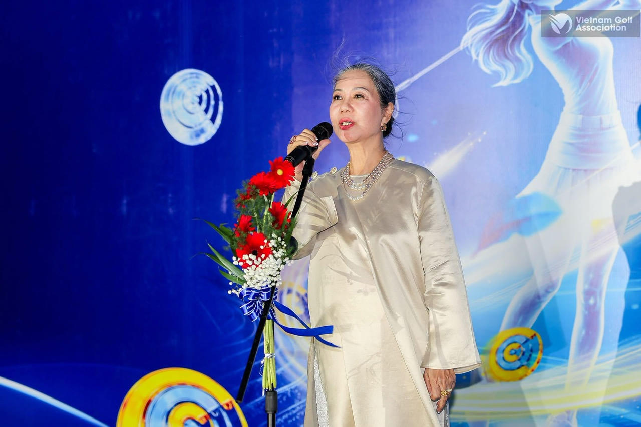 Bà Nguyễn Thị Thu Hà - PCT HH Golf VN - Trưởng BTC giải Vô địch các CLB golf Nữ Toàn Quốc 2026 
