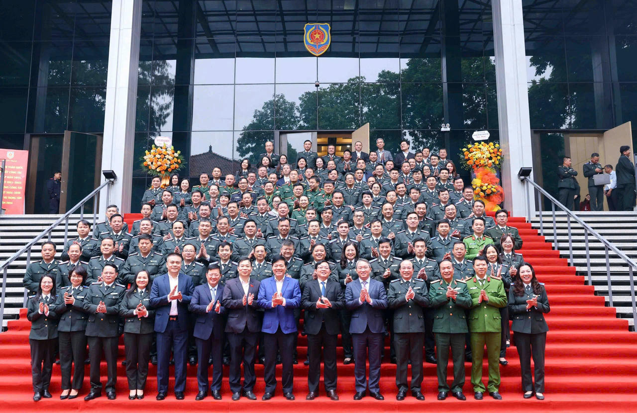 Chuyển đổi số thi hành án dân sự trong kỷ nguyên số: Từ chuyện nghề chấp hành viên đến niềm tin công lý.