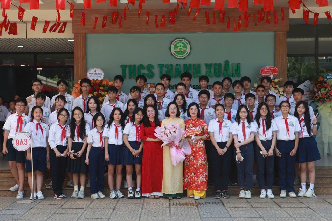 Vĩ thanh về những “người lái đò” mùa “vượt vũ môn”