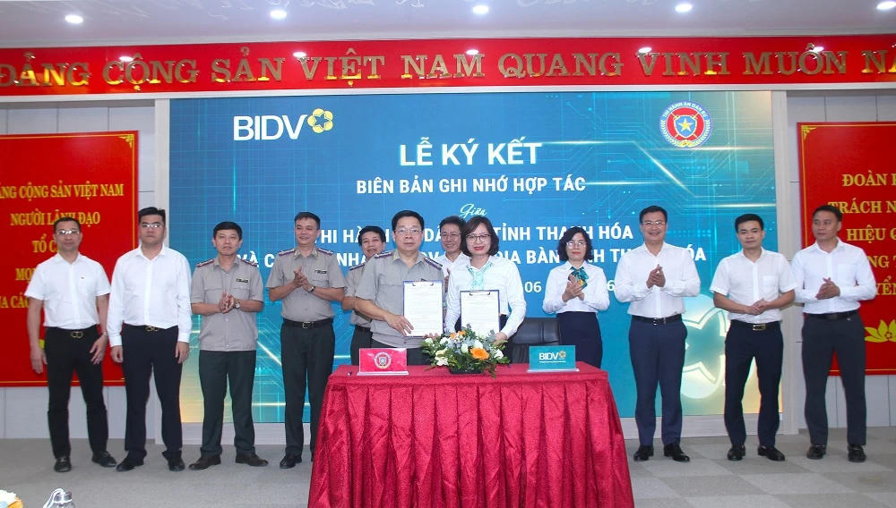 THADS tỉnh Thanh Hóa và các Chi nhánh BIDV trên địa bàn tỉnh trao biên bản ghi nhớ hợp tác.
