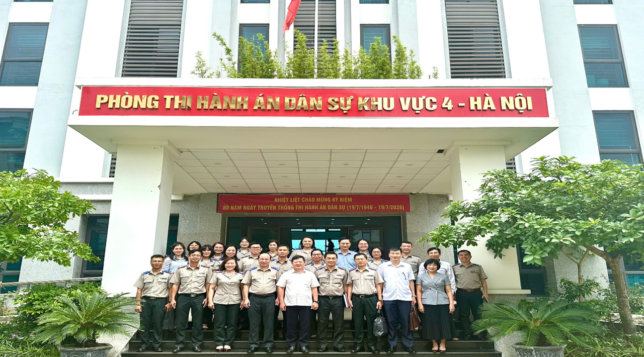 Chuyện chưa kể về những người giữ lửa thi hành án Khu vực 4 - Hà Nội