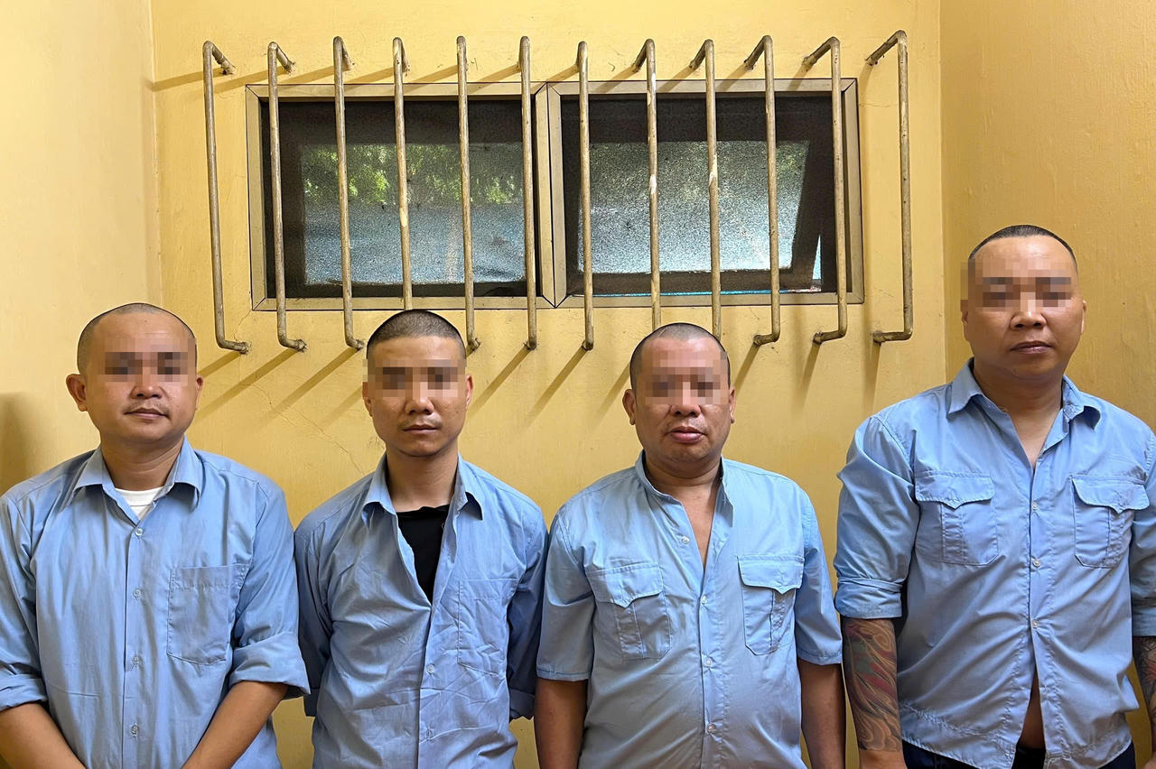 Bắt khẩn cấp 4 đối tượng trong đường dây cá độ bóng đá hàng chục tỷ đồng mùa World Cup