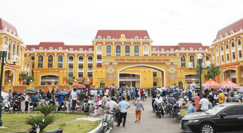 Hơn 17.000 thí sinh Quảng Ninh hoàn thành Kỳ thi tuyển sinh lớp 10