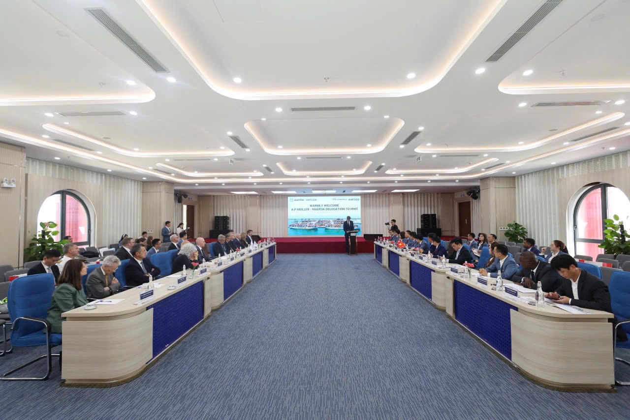 Tăng cường hợp tác chiến lược trong lĩnh vực hàng hải và logistics.