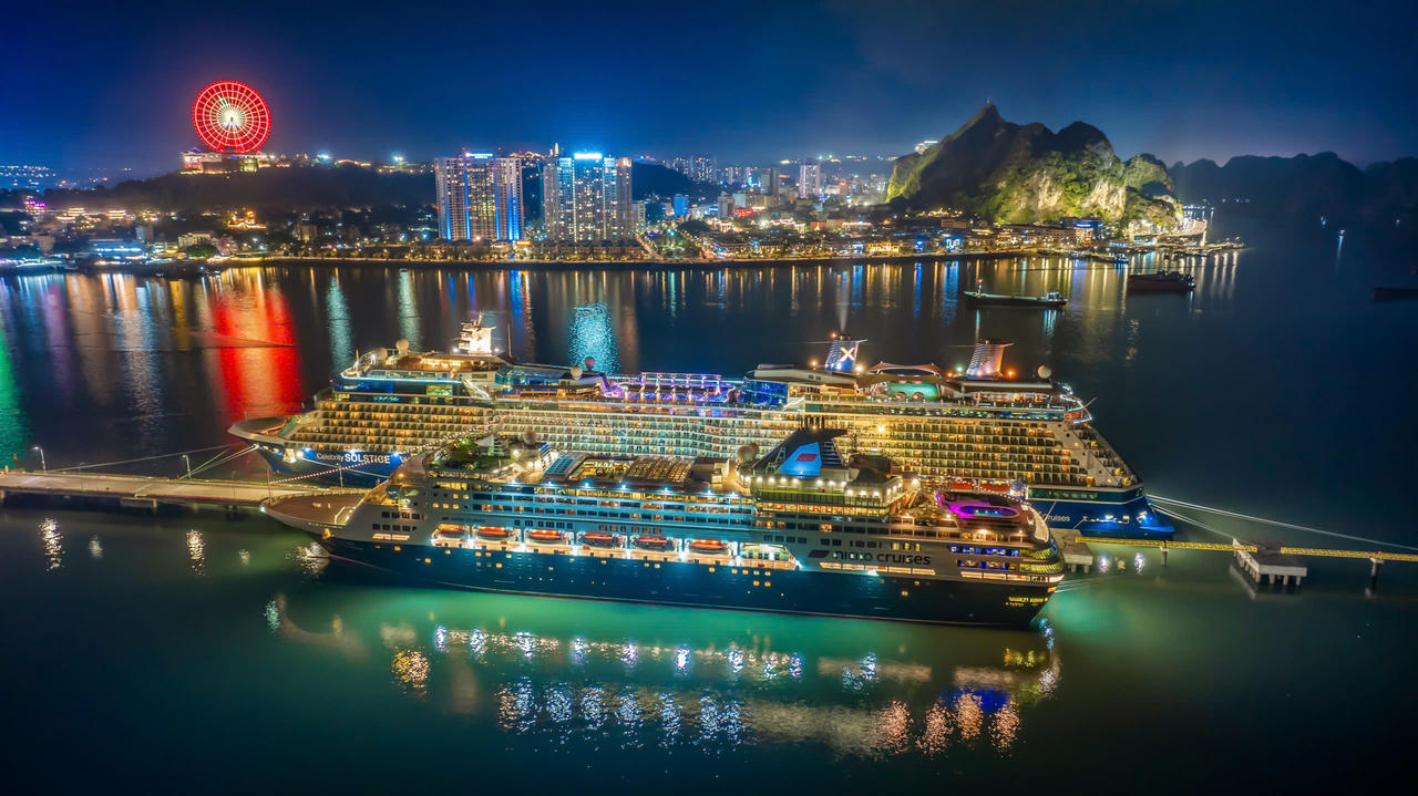 &nbsp;Cảng tàu khách quốc tế Ha Long – một trong nhiều điểm nhấn về hạ tầng giao thông tại Sun Elite City.