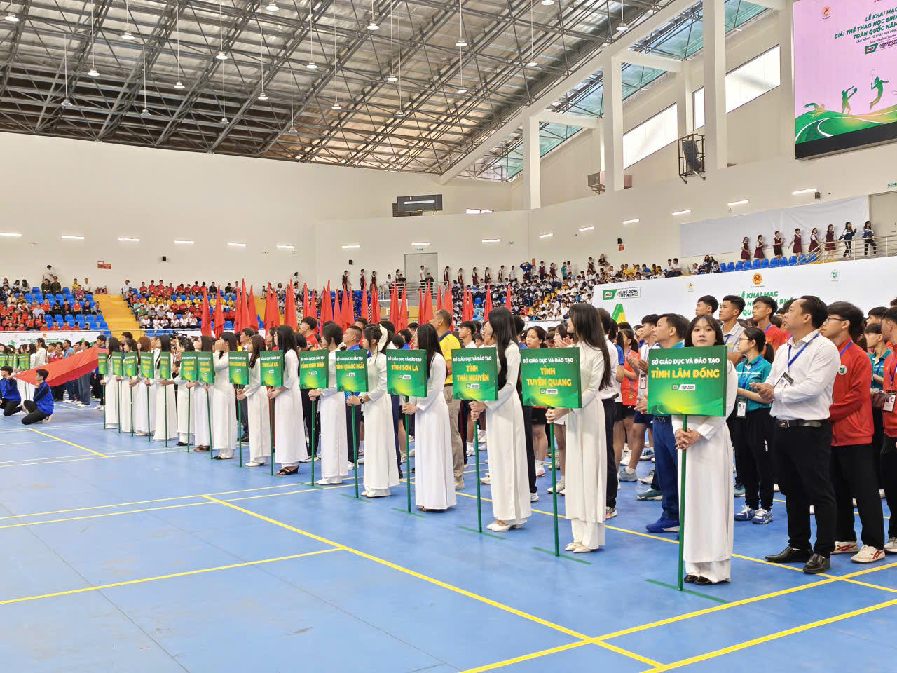 Các vận động viên tham gia 5 môn thi đấu gồm: điền kinh, bơi, cầu lông, bóng bàn và võ cổ truyền.