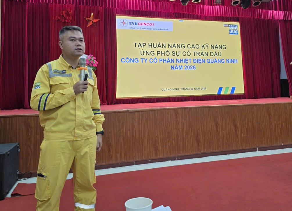 Chương trình tập huấn được triển khai theo hai nội dung chính gồm lý thuyết và thực hành. 