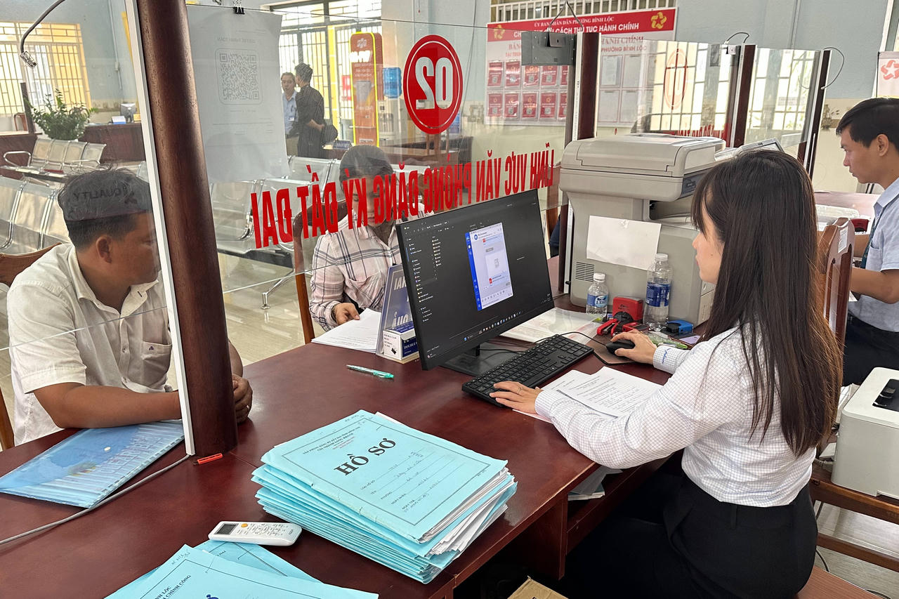 Mô hình ‘Buổi sáng với Nhân dân’ tại phường Bình Lộc (TP Đồng Nai): Giải quyết các kiến nghị ngay từ cơ sở, không để phát sinh ‘điểm nóng’