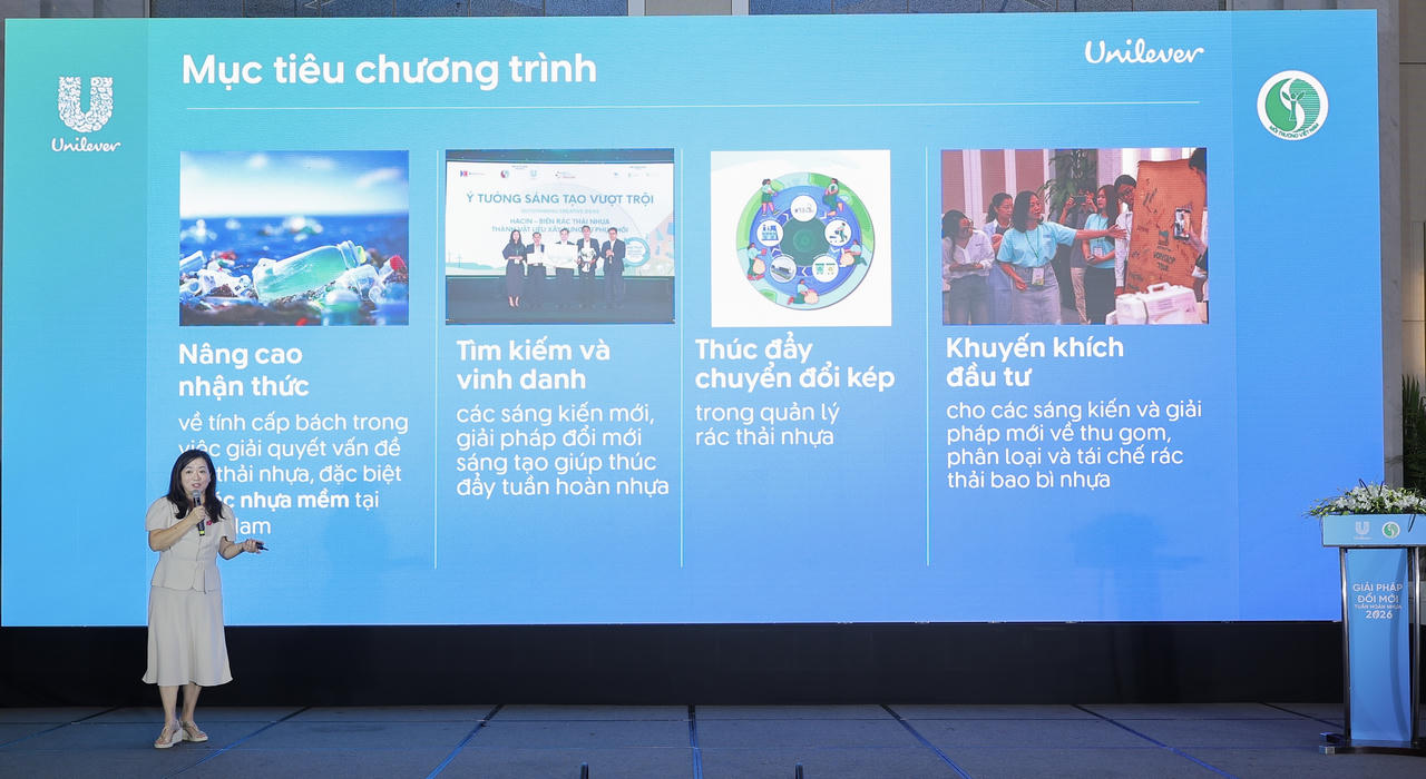 Bà Lê Thị Hồng Nhi - Phó Tổng Giám đốc Truyền thông, Đối ngoại và Phát triển bền vững-Unilever Việt Nam