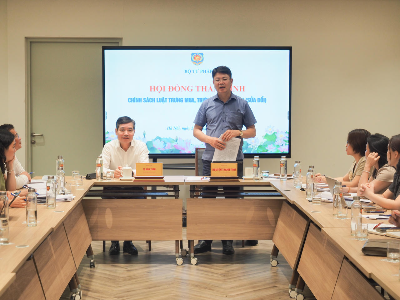 Thứ trưởng Nguyễn Thanh Tịnh kết luận cuộc họp.