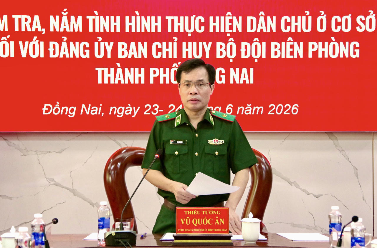Thiếu tướng Vũ Quốc Ân - Ủy viên Ban Thường vụ Đảng ủy, Phó Chính ủy BĐBP, Trưởng Ban chỉ đạo thực hiện dân chủ cơ sở Đảng ủy BĐBP