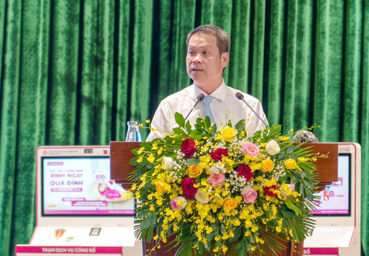 Đồng chí Nguyễn Mạnh Hùng - Phó Bí thư Thành ủy, Chủ tịch UBND thành phố Đà Nẵng phát biểu tại buổi lễ.