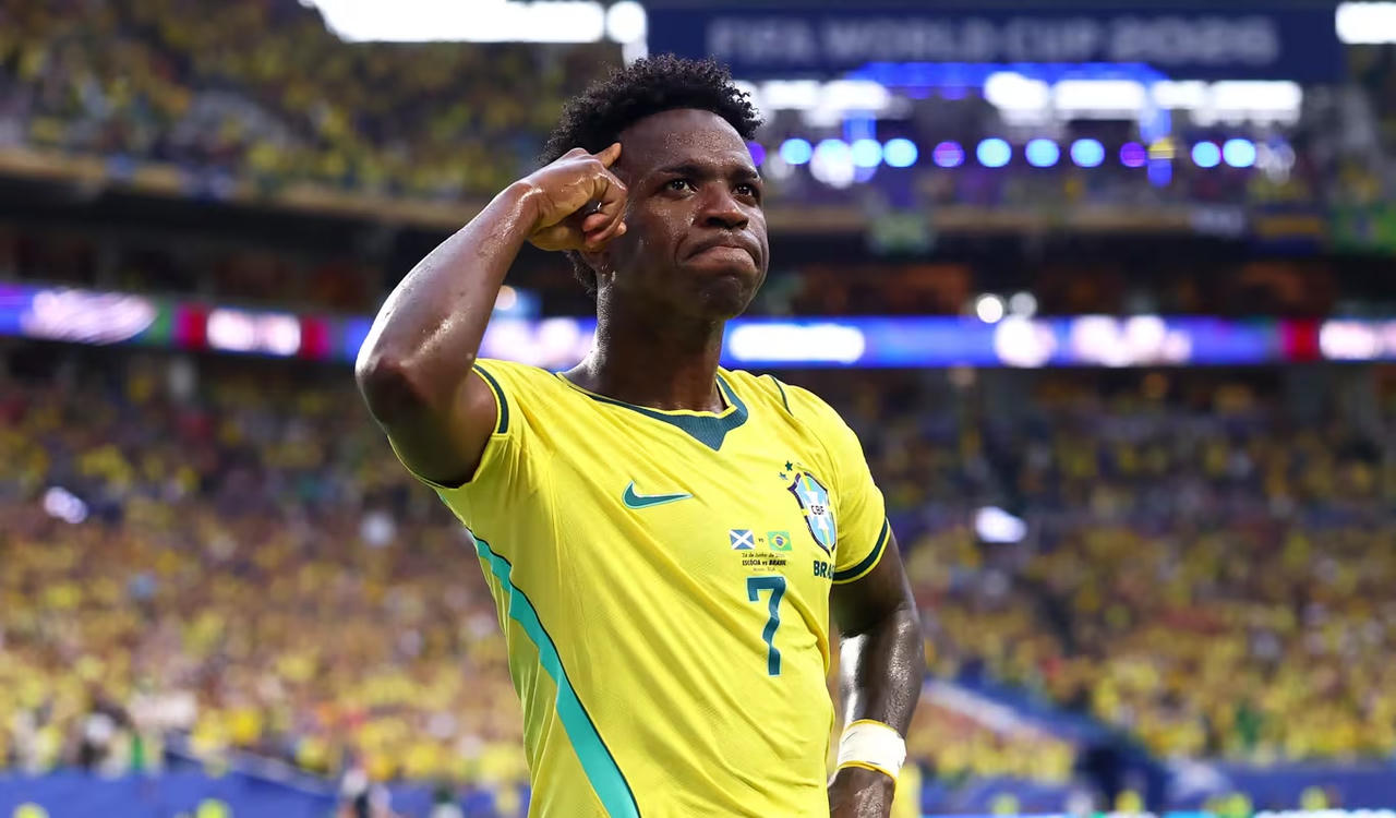 Vinicius Junior tay săn bàn số một của Brazil (Ảnh FIFA)