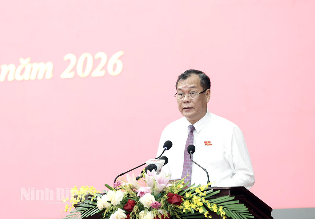 Ông Lê Quốc Chỉnh, Phó Bí thư Tỉnh uỷ, Chủ tịch HĐND tỉnh&nbsp;Ninh Bình phát biểu bế mạc kỳ họp.Ảnh: Báo Ninh Bình