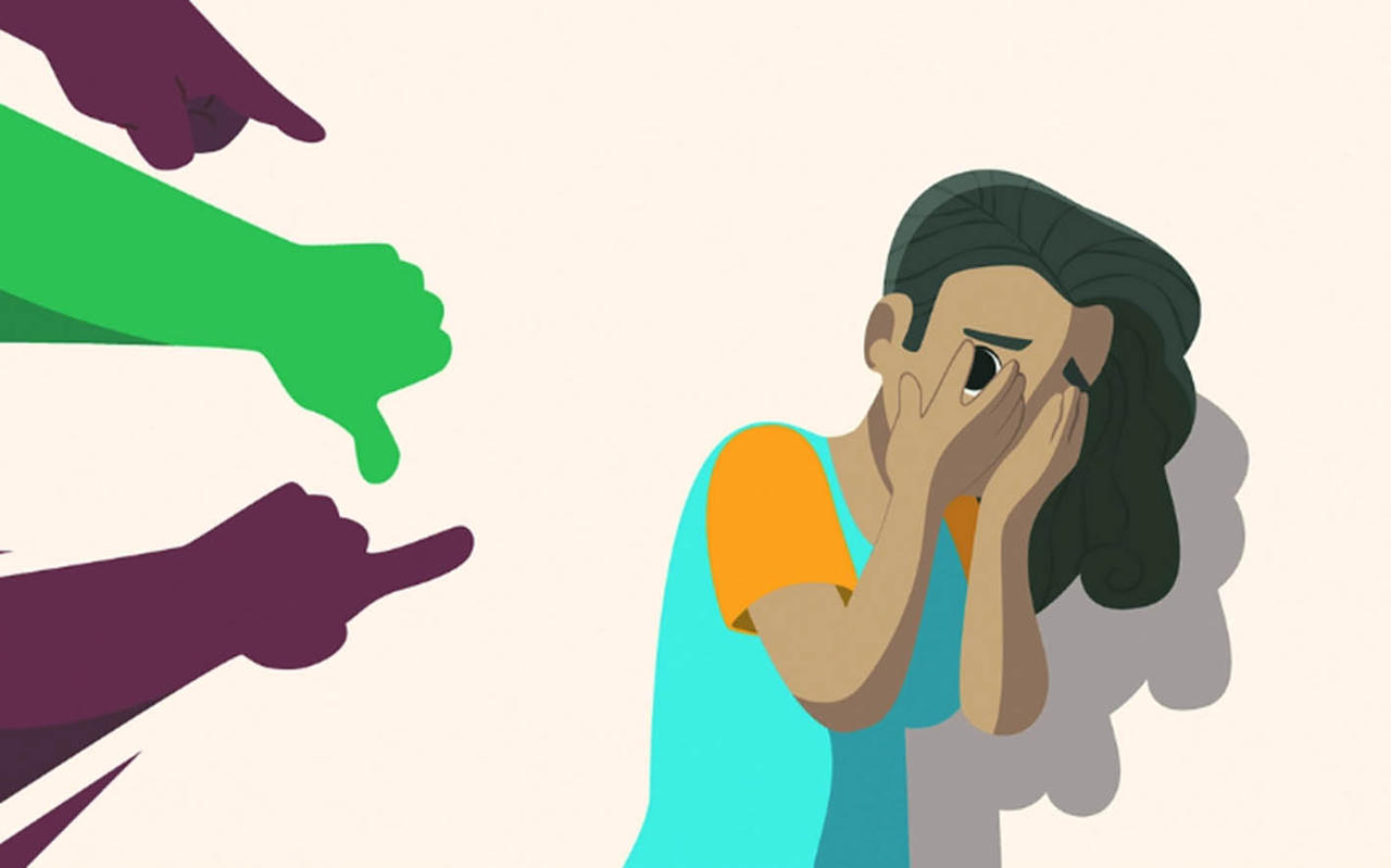 Bạo lực gia đình từ 'quan niệm khuôn mẫu' về ngoại hình 