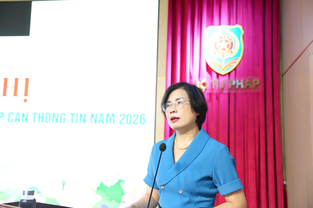 Cục trưởng Nguyễn Thị Hạnh phát biểu khai mạc.