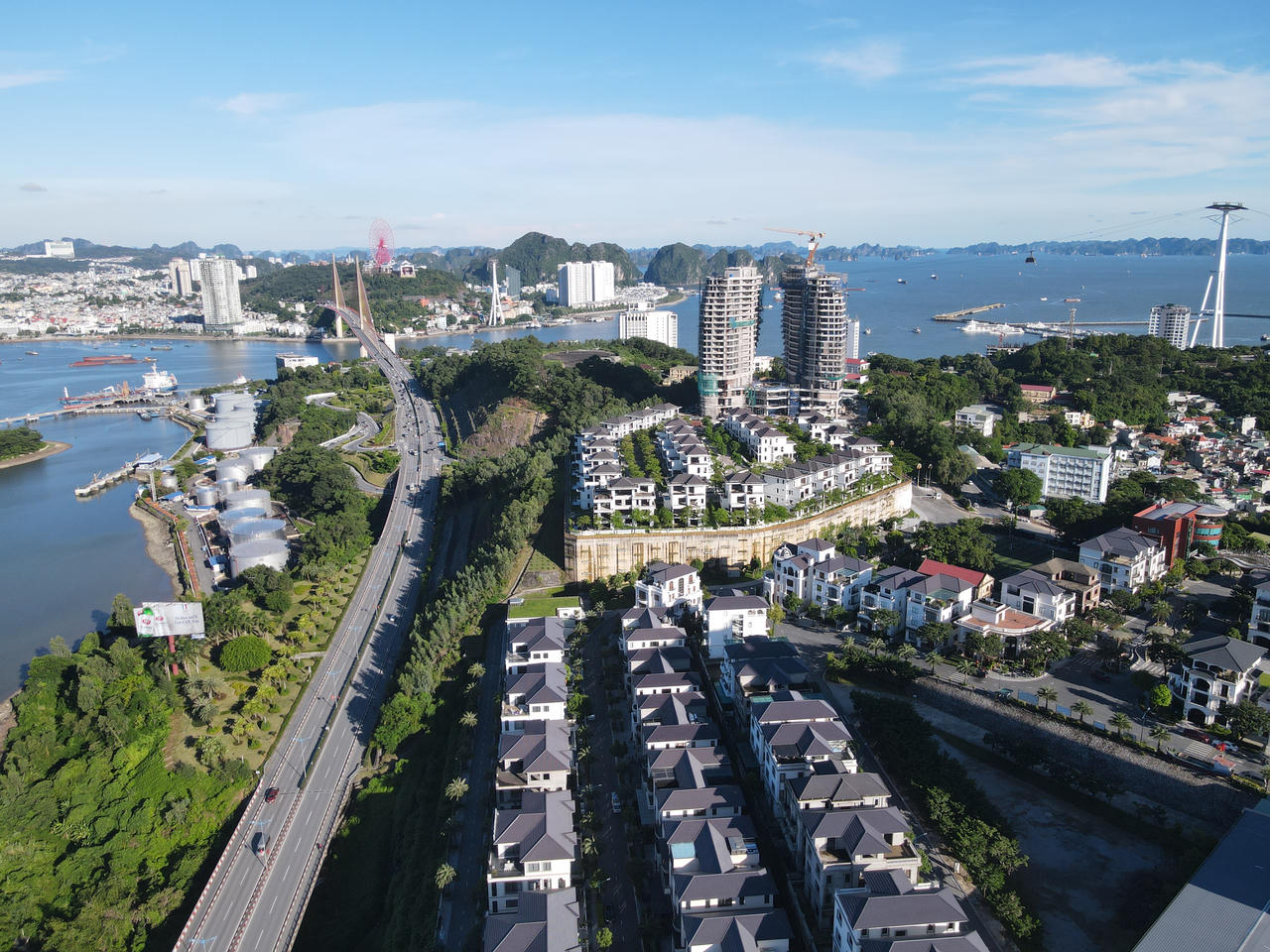 Quảng Ninh đạt tiêu chí đô thị loại I