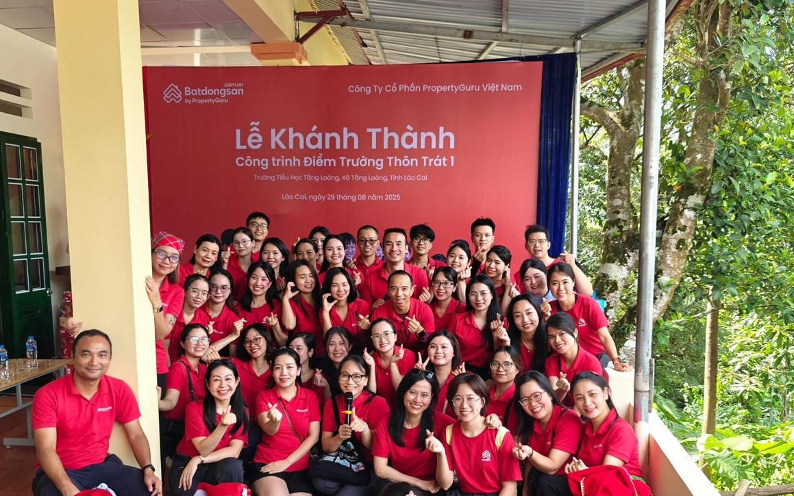 Lễ khánh thành điểm trường Tiểu học Tằng Loỏng (Lào Cai) do PropertyGuru Việt Nam tài trợ tái thiết.