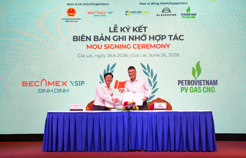 Công ty Cổ phần Becamex Bình Định và Công ty Cổ phần CNG Việt Nam ký kết biên bản ghi nhớ hợp tác.