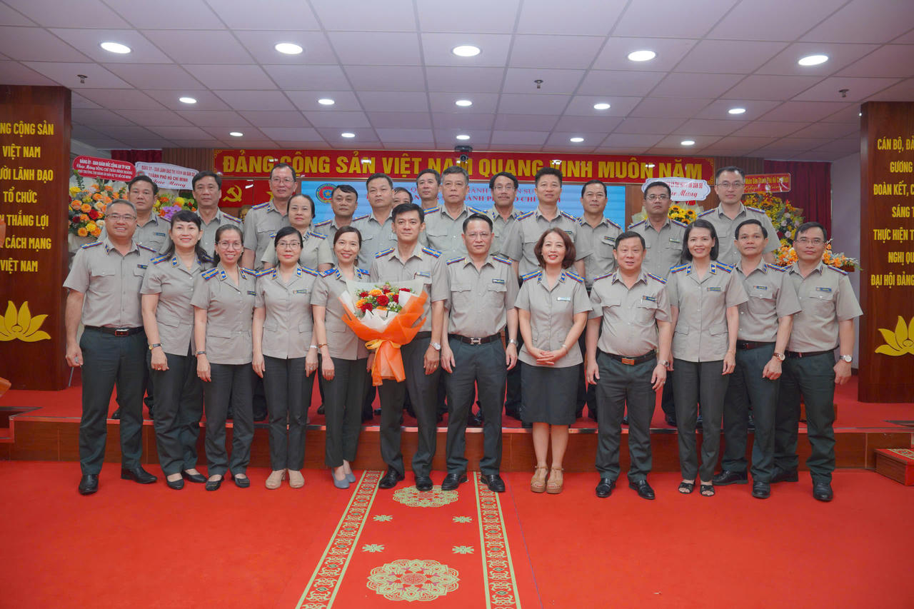 Thi hành án dân sự TP.HCM: Vai trò đầu tàu và những đóng góp đối với sự phát triển của hệ thống Thi hành án dân sự
